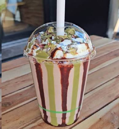 Dubai Chocolate Bar Milkshake 